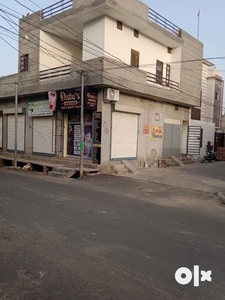House with 3 shops at 75 lakh on road corner at South Avenue st. 13