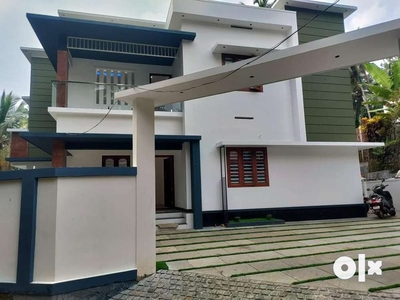 Palakottu Vayal 7.25 Cent 4 Bed New House