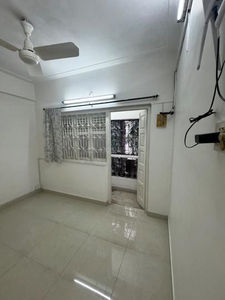 1 BHK Flat for rent in Khar West, Mumbai - 600 Sqft