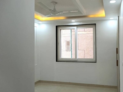 1500 sq ft 3 BHK 2T NorthEast facing Completed property Apartment for sale at Rs 2.05 crore in CGHS Harsukh Apartments in Sector 7 Dwarka, Delhi