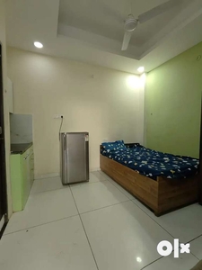 1rk fully furnished flat near Vijaynagar sq. Brokerage free