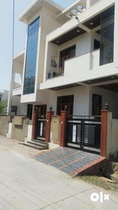 3 BHK furnished independent house in Panchsheel