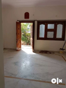 3BHK HOUSE PORTION RENT AT ARERA COLONY