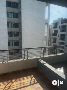 3BHK RENT IN GATED SOCIETY AVAILBALE NEAR PROZONE MALL