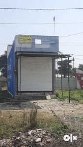 500 square feet Shop on rau pithumpur road main highway indore DHL
