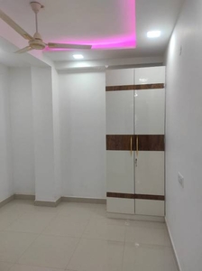 900 sq ft 3 BHK 2T West facing Apartment for sale at Rs 80.00 lacs in Project in Mahavir Enclave, Delhi