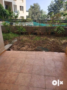 Garden facing 2bhk semi furnished flat on rent in yogi park baner Pune