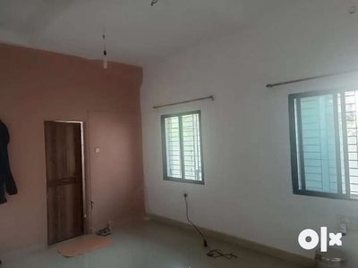1bhk, individual rooms, shared appartment