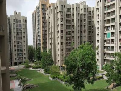 1300 sq ft 3 BHK 3T Apartment for rent in Safal Parisar II at Bopal, Ahmedabad by Agent Aakar Realtor