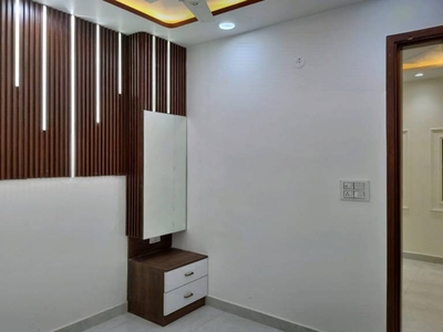 400 sq ft 1 BHK 1T Completed property Apartment for sale at Rs 16.80 lacs in Project in Dwarka Mor, Delhi