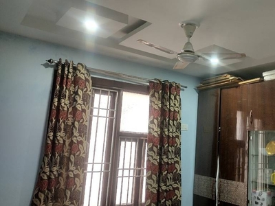 900 sq ft 3 BHK 2T NorthWest facing Completed property BuilderFloor for sale at Rs 60.00 lacs in Project in laxmi nagar, Delhi
