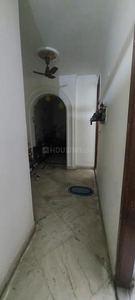 2 BHK Flat for rent in South Extension I, New Delhi - 1000 Sqft
