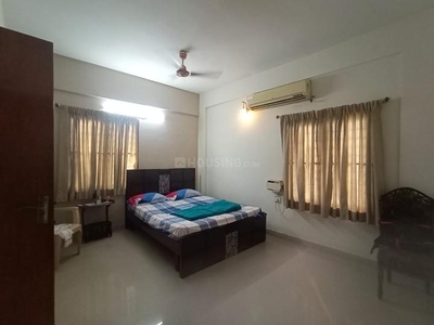 3 BHK Flat for rent in Velachery, Chennai - 1200 Sqft
