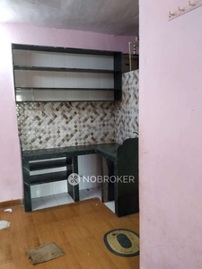 1 BHK Flat In Shanti Building for Rent In Versova, Andheri West