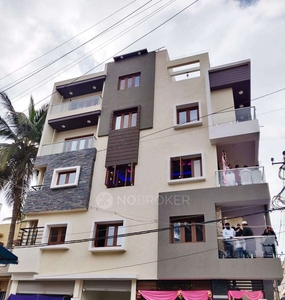 2 BHK Flat In Ah Mansion for Lease In Rt Nagar