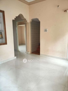 2 BHK Flat In Standalone Building for Rent In Hoodi