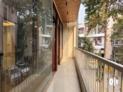 Shakti khand 3/ 4bhk luxury flat for rent in indrapuram