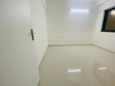 685 Sqft 1 BHK Flat for sale in Amanora Gold Towers