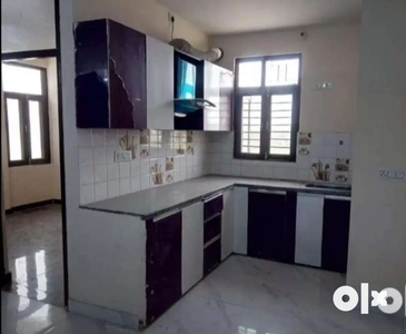 1bhk Flat second Floor Without Owner Independent