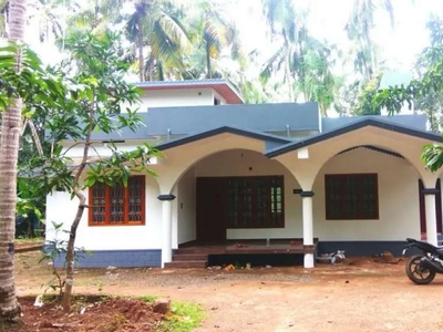 3bhk house at machery near to chakkarakkal