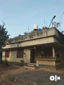 10 cent plot and 12 year old House for sale in madakkimala