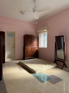 1100 sq ft 2 BHK 2T Apartment for rent in Project at Colaba, Mumbai by Agent Cordeiro Real Estate