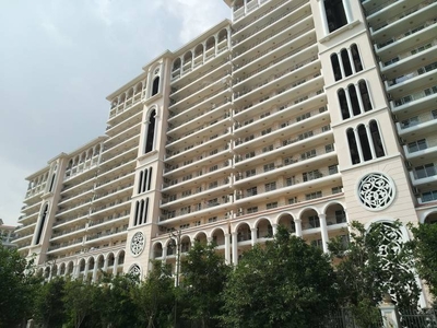 1935 sq ft 3 BHK Apartment for sale at Rs 1.40 crore in DLF The Skycourt in Sector 86, Gurgaon