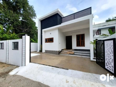 2 bed rooms 750 sqft newly house for sale in varapuzha town near