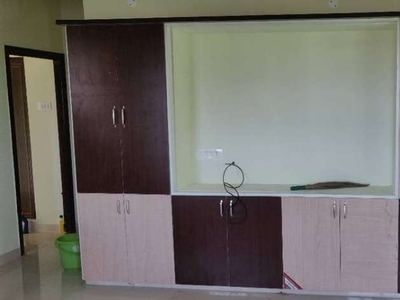 2BHK house with good ventilation, Water, lift and road access