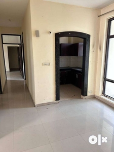 3BHK SEMI FURNISHED FLAT FOR RENT IN RAIL VIHAR ON VIP ROAD .