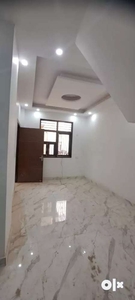 3BHK Semifurnished builder flat for rent