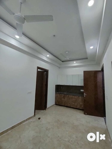 Fully Furnished 1 BHK Ready to Shift. Gated Society with guards & Lift