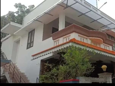 House for rent Malayinkeezhu first floor