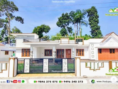 New Beautiful 4 bedroom Home near Thodupuzha