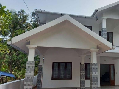 P-00131 : 4BHK Villa for sale in Mundayad, Kannur