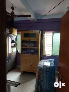 Semifinished 2 BHK flat ready to move in Excellent condition