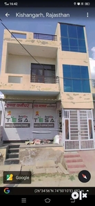 Shop with house for rent