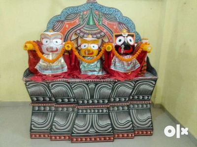 Very good location only 2 kms lord jagannath temple