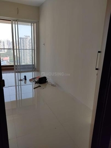 2 BHK Flat for rent in Dadar East, Mumbai - 700 Sqft