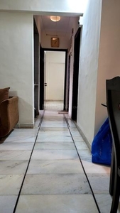 2 BHK Flat for rent in Jogeshwari West, Mumbai - 700 Sqft
