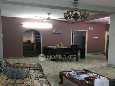 2 BHK Flat In Lakshmi Apartments For Sale In Koyambedu