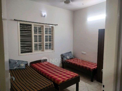 2 BHK Flat In Sri Lakshmi Nivasa for Rent In Marathahalli