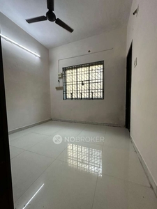 2 BHK Flat In Srivari Apartments, Choolaimedu For Sale In Choolaimedu