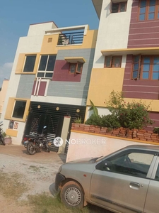 2 BHK Flat In Standalone Building for Lease In Byadarahalli