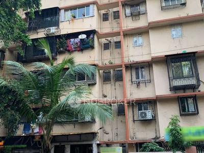 2 BHK Flat In Suman Cooperative Housing Society for Rent In Andheri West