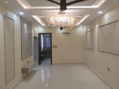 1100 sq ft 3 BHK 2T West facing Completed property Apartment for sale at Rs 1.60 crore in Project in Paschim Vihar, Delhi