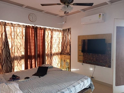 1245 sq ft 3 BHK 2T East facing Apartment for sale at Rs 2.15 crore in Lokhandwala Sapphire Heights in Kandivali East, Mumbai