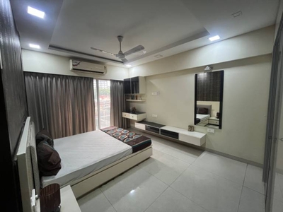 1250 sq ft 3 BHK 3T Apartment for sale at Rs 2.80 crore in Project in Santacruz East, Mumbai
