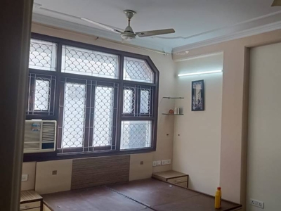 1300 sq ft 3 BHK 3T BuilderFloor for rent in Project at Patel Nagar, Delhi by Agent Trehan Properties