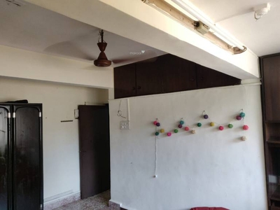 450 sq ft 1 BHK 2T West facing Apartment for sale at Rs 2.00 crore in Project in Khar West, Mumbai